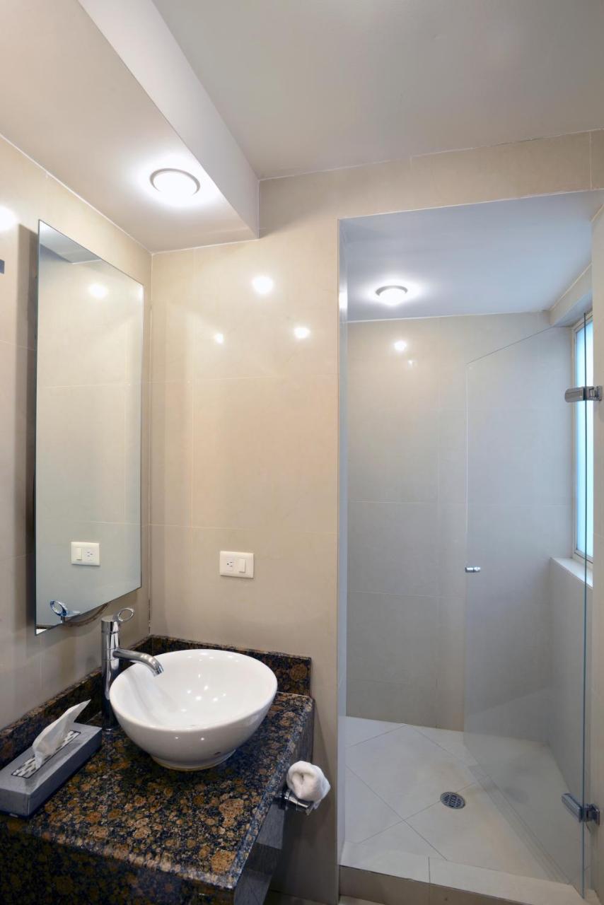 Suites Ciceron Мехико Экстерьер фото